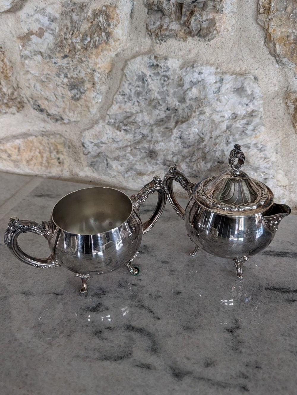 vintage ONEIDA georgian scroll silverplated cream and sugar set